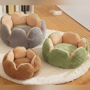 Fuzzy Raised Petal Scallop Plush Pet Bed Cat Small Dog Animal Home Lounge SMALL